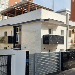 https://luxury-beach-house.barihotels.org